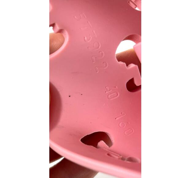 Gucci Interlocking GG Logo Rubber Pool Slides Slip On Flat Sandals Pink EU 40 - Picture 11 of 12